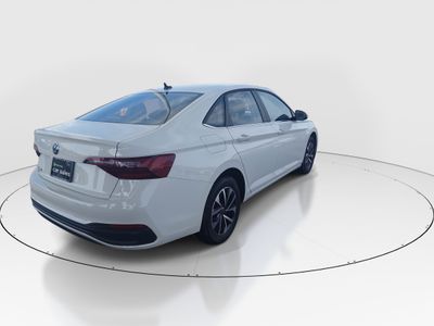 2024 Volkswagen Jetta - Photo 7