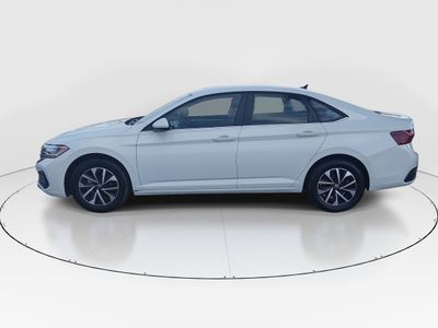 2024 Volkswagen Jetta - Photo 4