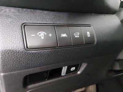 2023 Hyundai Santa Fe — photo 13 view