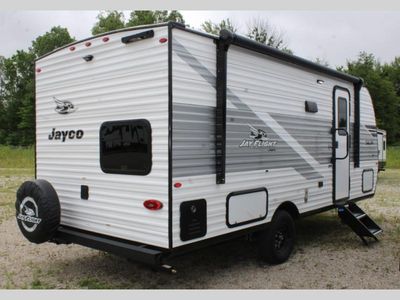 2026 Jayco Jay Flight SLX - Photo 2