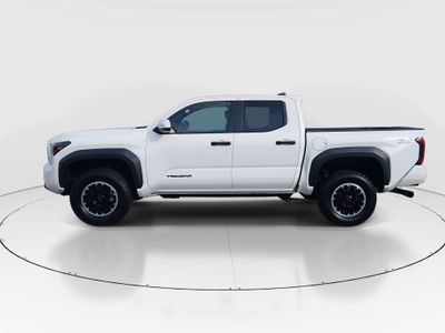 2024 Toyota Tacoma 4WD - Photo 4