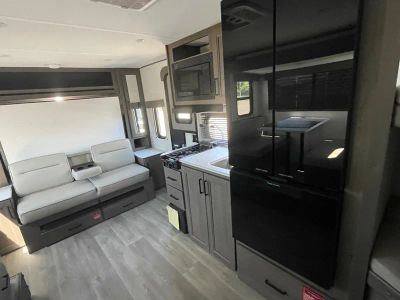 2026 Grand Design Transcend One - Photo 12