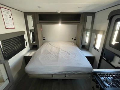 2026 Grand Design Transcend One - Photo 16