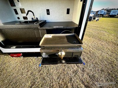 2026 Ember RV E-Series - Photo 11
