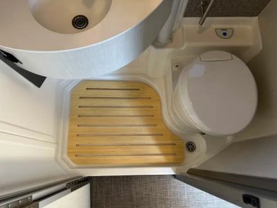 2027 Winnebago EKKO — photo 14 view