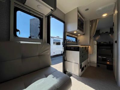 2027 Winnebago EKKO — photo 9 view