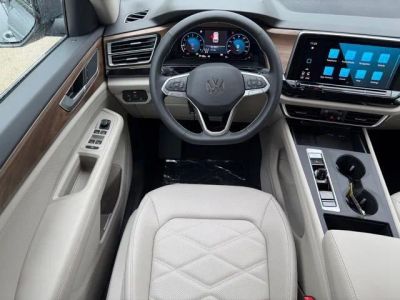 2026 Volkswagen Atlas — photo 10 view