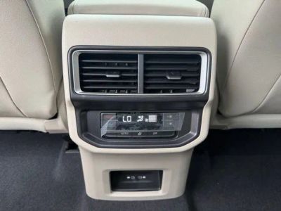 2026 Volkswagen Atlas — photo 7 view