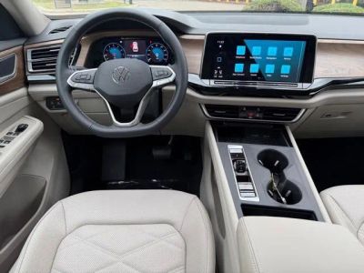2026 Volkswagen Atlas — photo 9 view