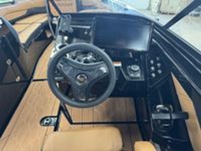 2026 Yamaha 255 XD — photo 14 view