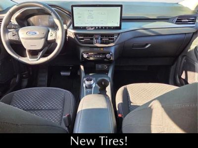 2023 Ford Escape — photo 9 view