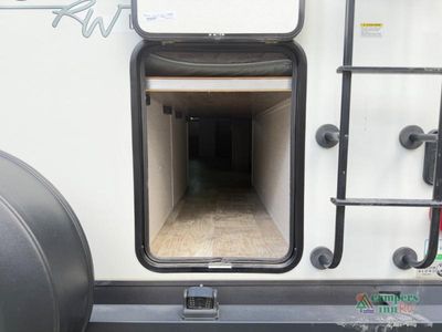 2023 Forest River RV Rockwood Ultra Lite — photo 39 view