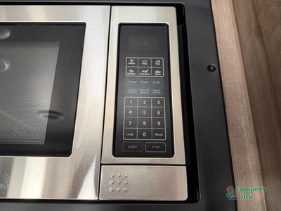 2023 Forest River RV Rockwood Ultra Lite — photo 18 view