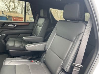 2025 GMC Yukon — photo 18 view