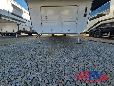 2026 Keystone RV Fuzion - Photo 10