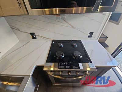 2026 Keystone RV Fuzion - Photo 20