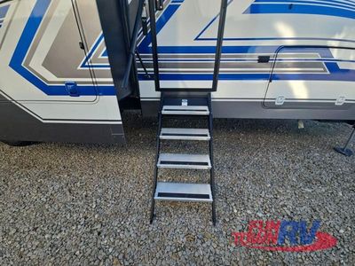 2026 Keystone RV Fuzion - Photo 12