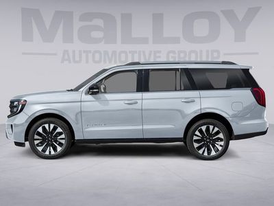 2025 Ford Expedition - Photo 2