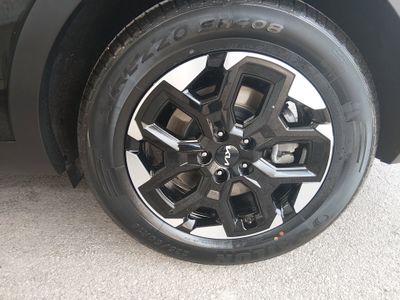 2024 Kia Sorento - Photo 13
