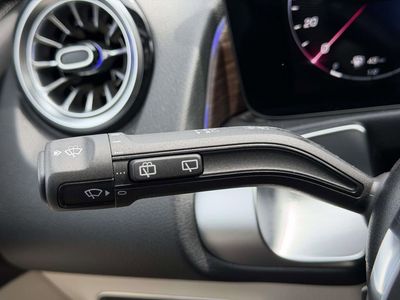 2026 Mercedes-Benz GLB — photo 20 view