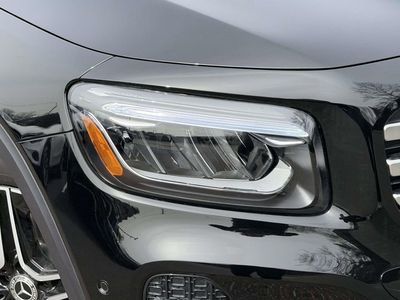 2026 Mercedes-Benz GLB — photo 13 view