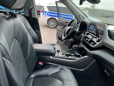 2022 Toyota Highlander - Photo 20