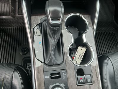 2022 Toyota Highlander - Photo 12
