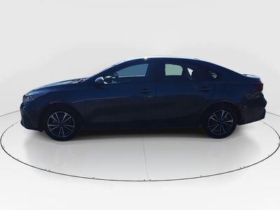 2024 Kia Forte - Photo 4