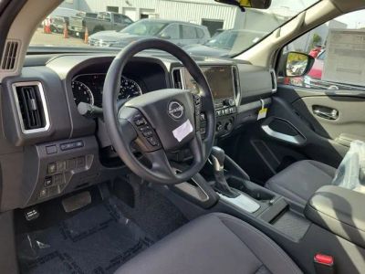 2026 Nissan Frontier — photo 7 view