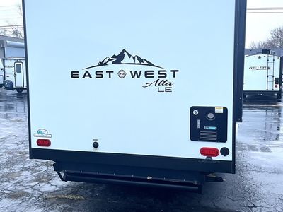 2023 East to West Alta - Photo 6