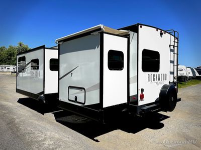 2023 Forest River Rockwood Ultra Lite - Photo 3