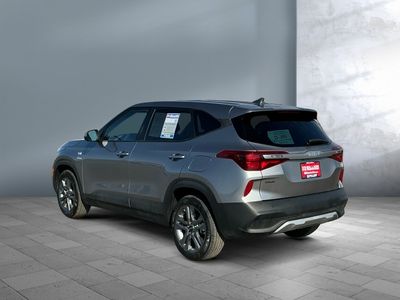 2023 Kia Seltos - Photo 4