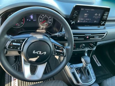 2023 Kia Seltos - Photo 14