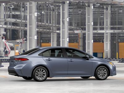2026 Toyota Corolla — photo 11 view
