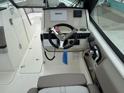 2025 Boston Whaler 240 VANTAGE - Photo 14