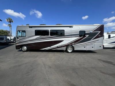 2024 Fleetwood BOUNDER - Photo 20