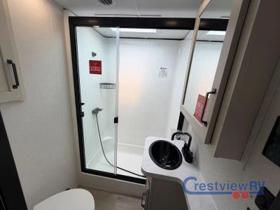 2026 Grand Design Momentum G-Class - Photo 29