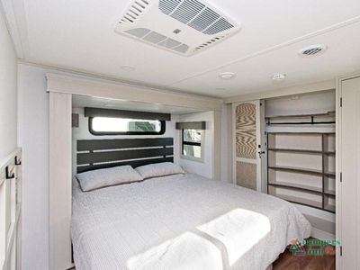 2026 Grand Design Solitude - Photo 11