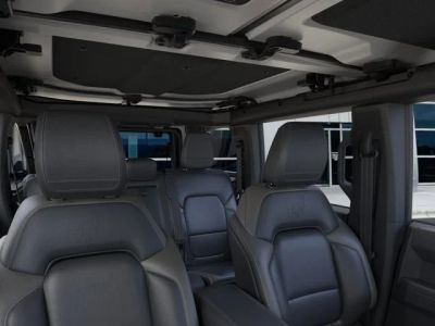 2026 Ford Bronco — photo 12 view
