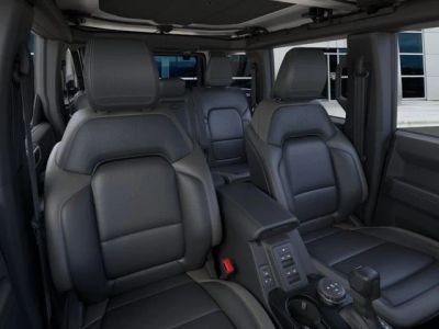 2026 Ford Bronco — photo 10 view
