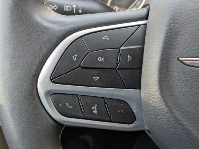 2024 Chrysler Pacifica — photo 25 view