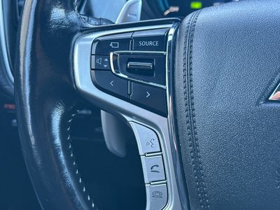 2022 Mitsubishi Outlander - Photo 26