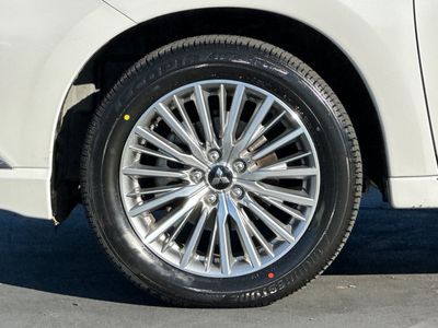 2022 Mitsubishi Outlander - Photo 31