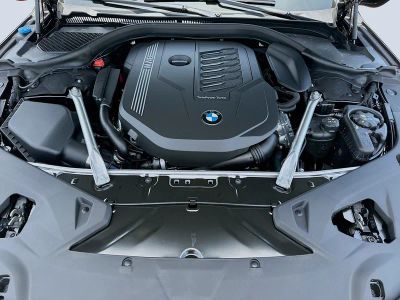 2026 BMW 8 Series — photo 25 view