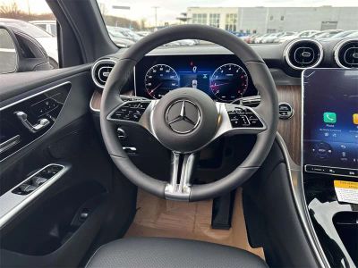 2026 Mercedes-Benz GLC — photo 20 view