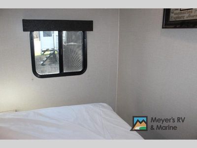 2020 Venture RV Stratus Ultra-Lite - Photo 35