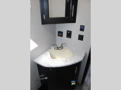 2020 Venture RV Stratus Ultra-Lite - Photo 41