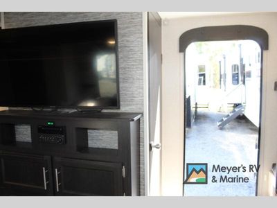 2020 Venture RV Stratus Ultra-Lite - Photo 8