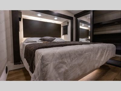 2025 Forest River RV Sabre - Photo 59