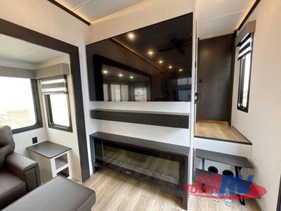 2025 Forest River RV Sabre - Photo 33